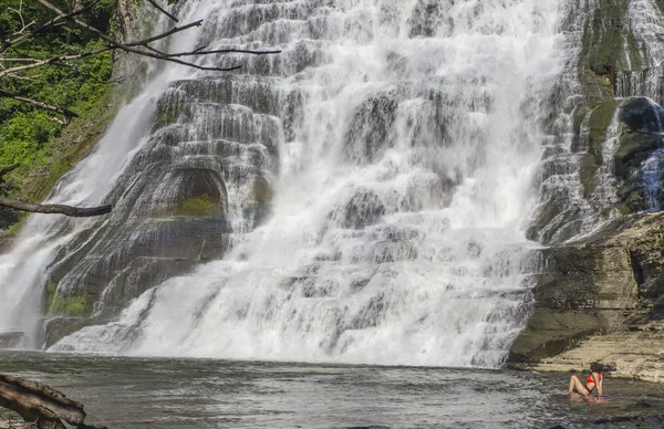 Waterfall — Stock Photo, Image