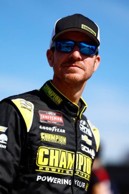 GRANT ENFINGER (9), Lincoln, AL 'deki Love' s RV Stop 225 'e katılmaya hazırlanıyor..