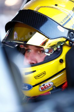 LAYNE RIGGS (34), Avondale, AZ 'deki NASCAR Craftsman Truck Serisi Şampiyonası' na hazırlanıyor..