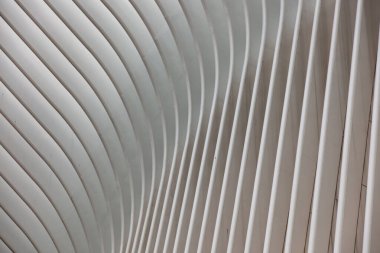 02 Ağustos 2018 - NEW YORK, NY, ABD: Westfield Dünya Ticaret Merkezi Oculus binasının manzarası