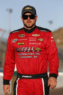 Avondale, AZ USA - 07 Kasım 2014: Michael Annett, Avondale, AZ 'deki Phoenix Uluslararası Yarış Pisti' nde Quicken Race Heroes 500 için piste çıktı