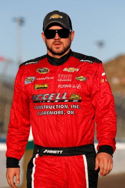 Avondale, AZ USA - 07 Kasım 2014: Michael Annett, Avondale, AZ 'deki Phoenix Uluslararası Yarış Pisti' nde Quicken Race Heroes 500 için piste çıktı