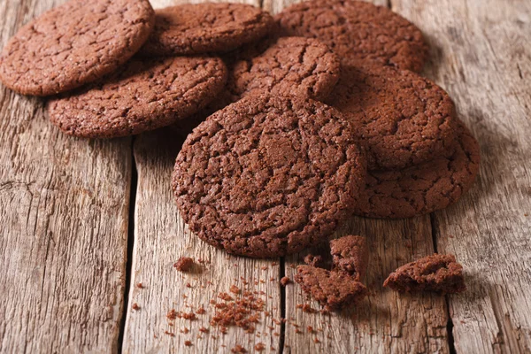 Choklad cookies med sprickor närbild. horisontella — Stockfoto
