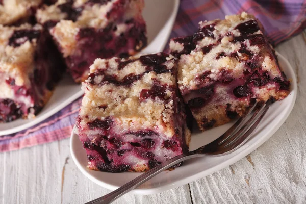 Berry Blueberry Buckle close-up on a plate. horizontal — Stockfoto