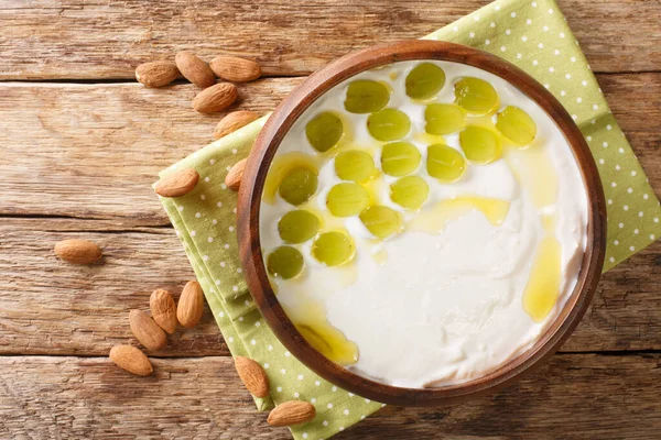 Spanish Cold Soup Made Chopped Almonds Bread Garlic Served Green — Stock Photo, Image