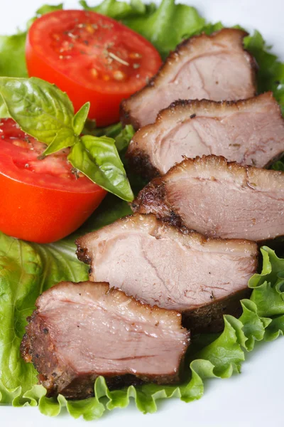 Roasted duck breast meat with vegetables closeup  vertical — Stock Photo, Image