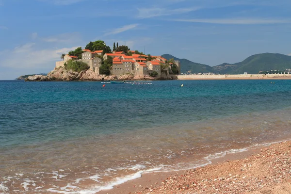 Respectable resort of Sveti Stefan island in Adriatic sea — Stock Photo, Image