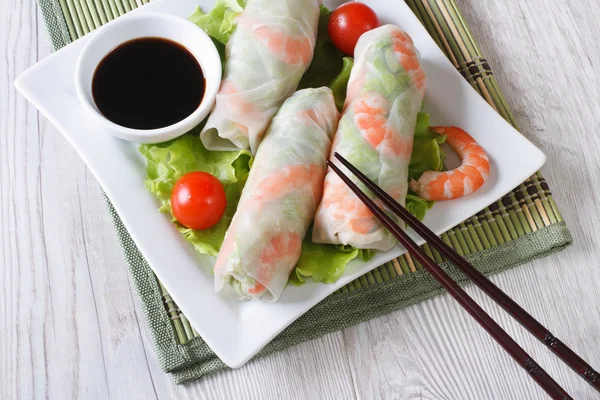 Korean spring rolls with shrimp and sauce on a plate horizontal — Stock Photo, Image