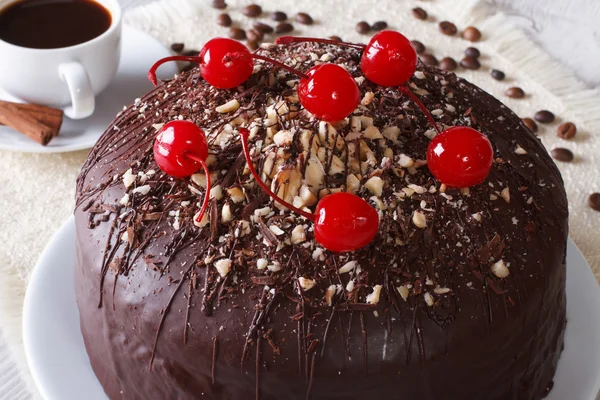 Délicieux gâteau au chocolat et café. Gros plan horizontal — Photo