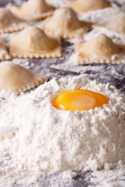 Cooking Italian ravioli closeup. vertical — Stock Photo, Image