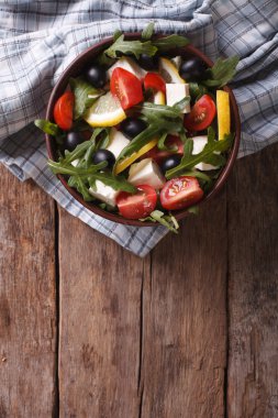 Roka Salatası ile peynir ve domates, dikey Üstten Görünüm