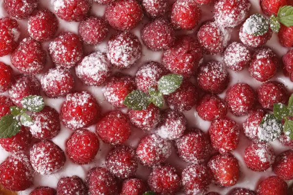 Background of fresh raspberries with cream macro. horizontal — Stock Photo, Image