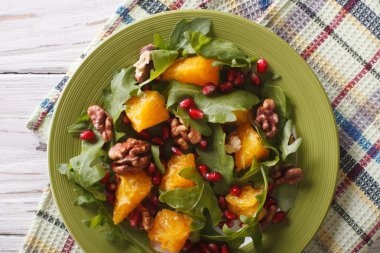 salata turuncu, roka, nar yakın çekim. yatay üst