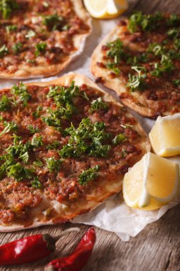 Pide et - lahmacun makro tablosundaki ile. dikey