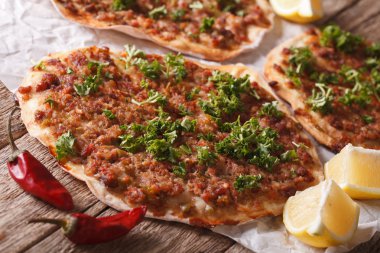 Pide et - lahmacun makro tablosundaki ile. Horizonta