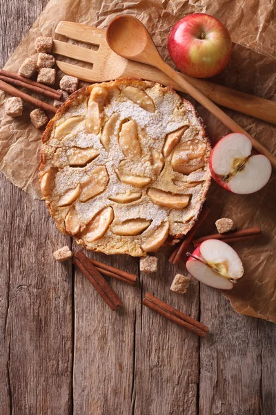 Dutch baby pancake with apple on a paper. Vertical top view — Stock Photo, Image