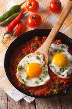 huevos rancheros closeup Pan. dikey