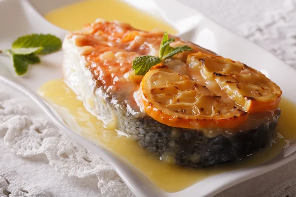 Salmon steak grilled with orange and mint decorated. horizontal — Stock Photo, Image