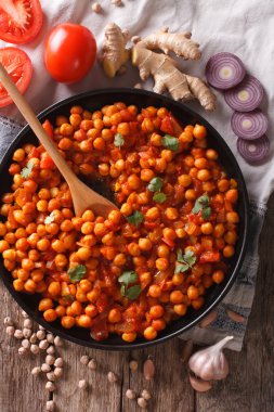 Hint Chana masala malzemeler yakın çekim ile. Dikey Üstten Görünüm