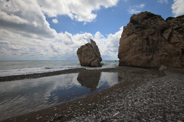 Roccia di Afrodite a Cipro. Vista sul mare — Foto Stock