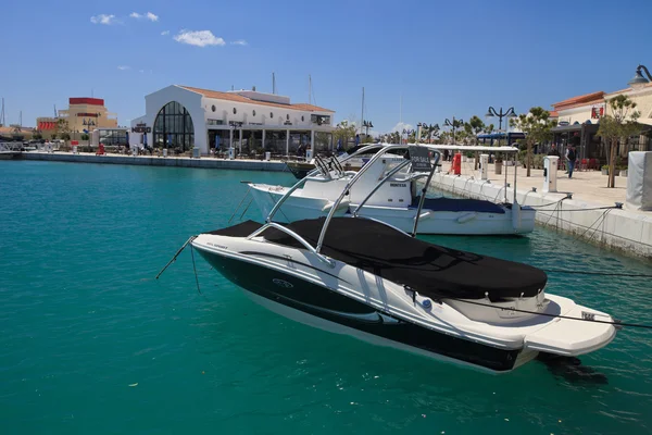 Beautiful Pleasure yacht in the port of Limassol. Cyprus — Stock Photo, Image