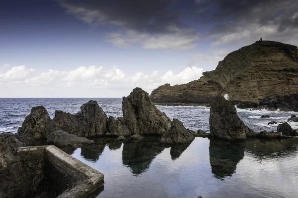 Piscinas naturais em Porto Moniz, Madeira — Fotografia de Stock