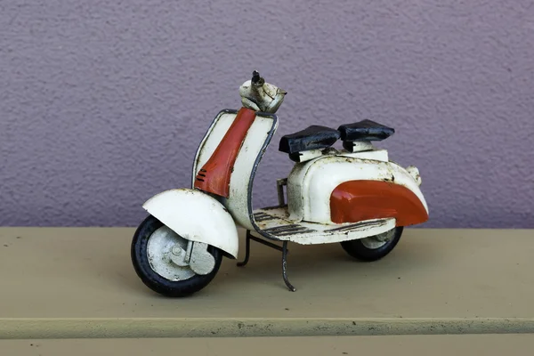 Metal smaal dekorasyon scooter — Stok fotoğraf