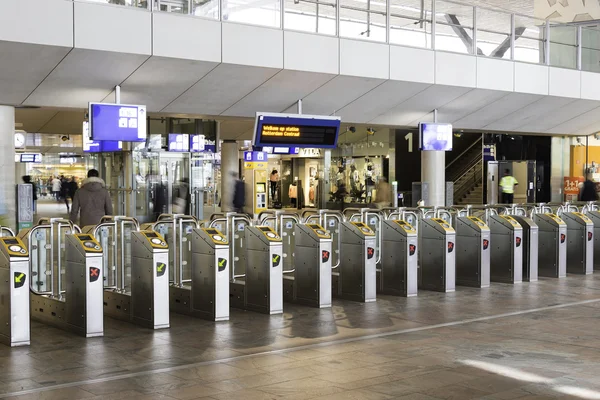 Garrots à la gare centrale de Rotterdam — Photo