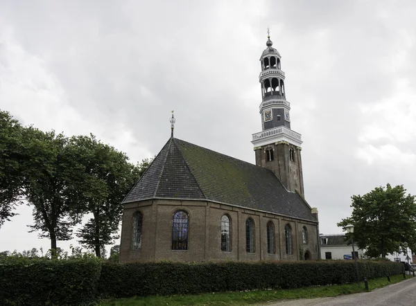 Scheve toren van de kerk in Oldeboorn — Stockfoto