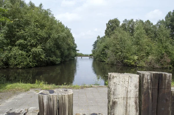 Vista sobre el agua en Holanda — Foto de Stock