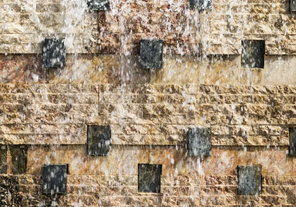 Вода на стене — стоковое фото