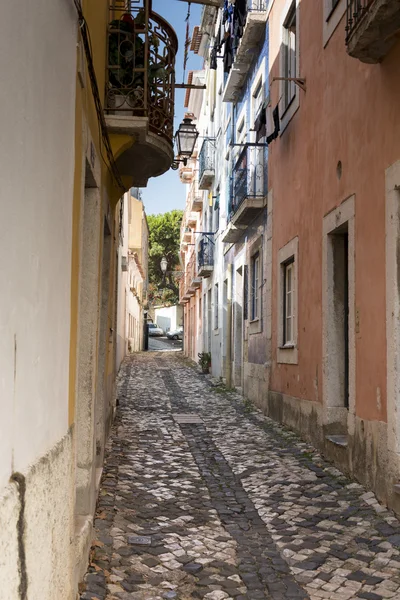 Typiska Lissabon street — Stockfoto