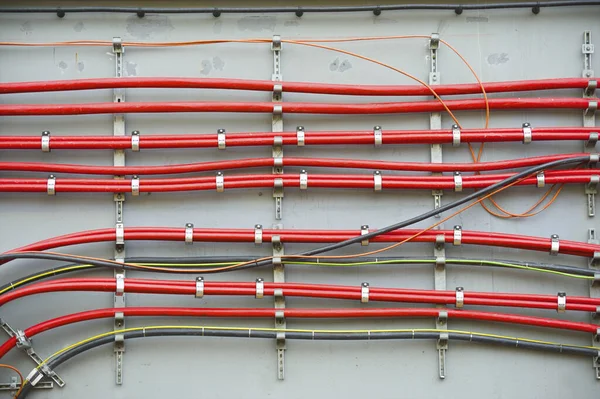 Cables Lining Wall Londres Inglaterra —  Fotos de Stock