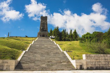 Bulgaristan Anıtı shipka görünümü.