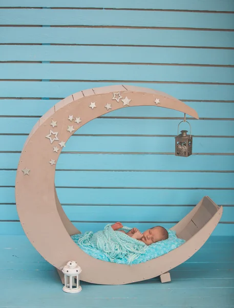 Retrato del bebé recién nacido dormido — Foto de Stock