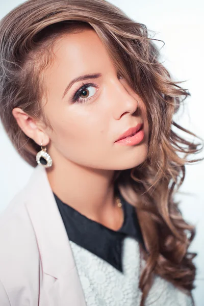 Beautiful woman studio portrait — Stock Photo, Image