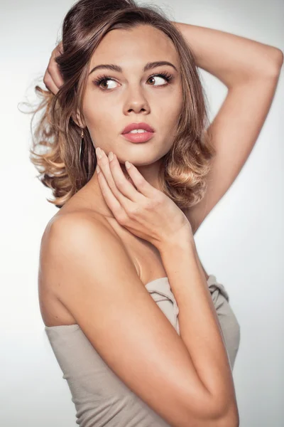 Beautiful model portrait in studio — Stock Photo, Image