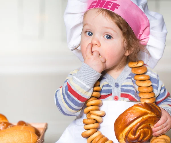 Little boy in bakery — Stock Photo, Image