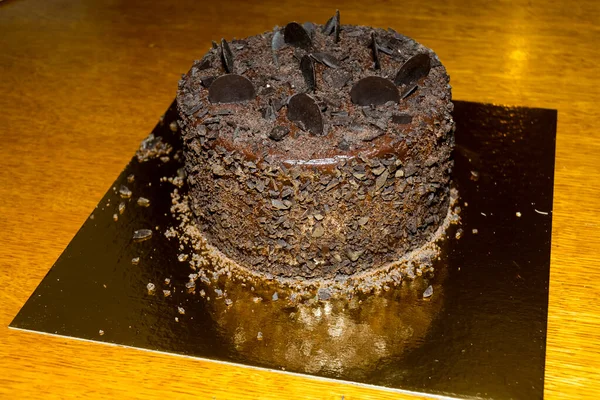 Donkere Chocolade Gateau Een Houten Tafel — Stockfoto