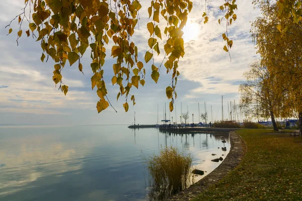 Balatonkenese Kikötője Balatonon Ősszel — Stock Fotó