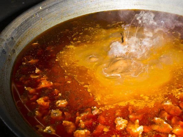 Boiling Hungarian Beef Stew Paprika Cooking Pot — Stock Photo, Image