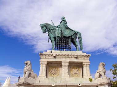 Budapeşte'de Saint stephen'ın heykeli