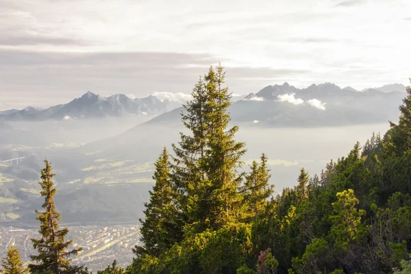 Los Alpes en Innsbruck —  Fotos de Stock