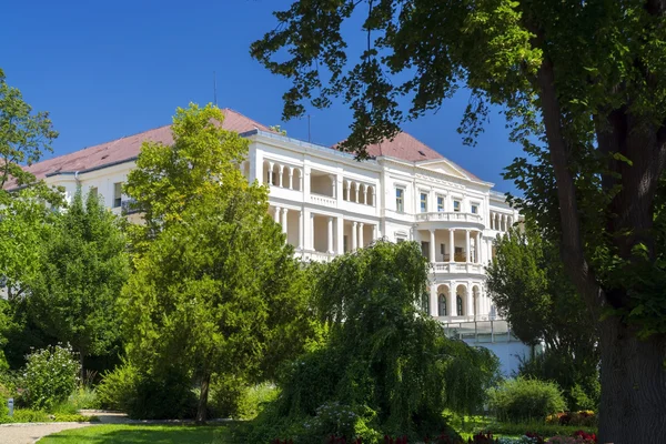 Hôpital cardiaque à Balatonfured — Photo