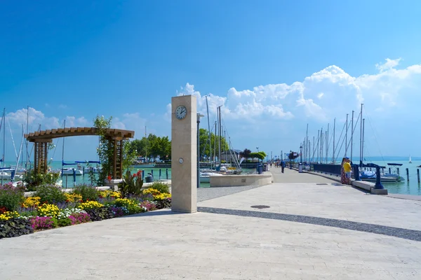 Bağlantı noktası Balatonfured — Stok fotoğraf