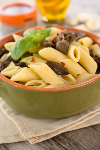 Pasta con funghi — Foto Stock