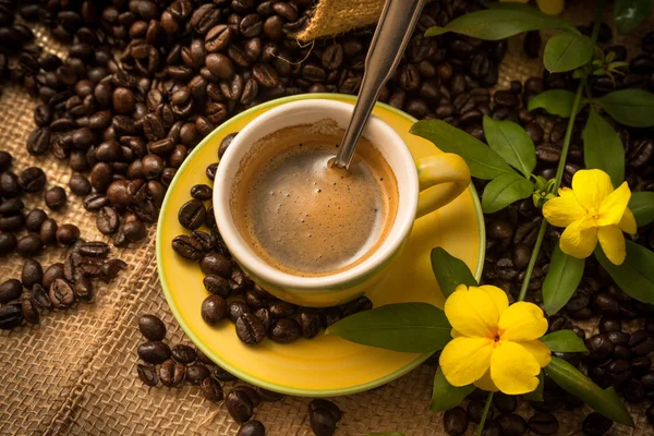 Tasse italienischen Espresso — Stockfoto