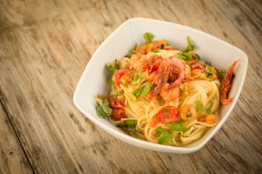 spagetti karides ile