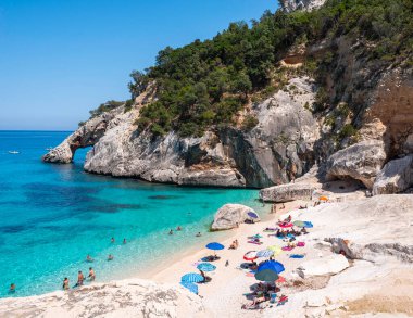 Sardinya, İtalya 'da Cala Goloritze Sahili 