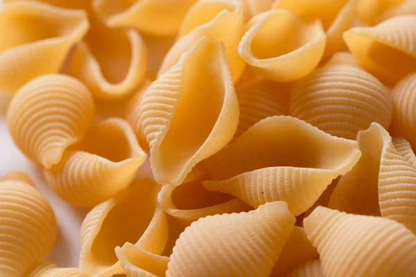 伝統的なコンキリエパスタ イタリア料理の閉鎖 — ストック写真